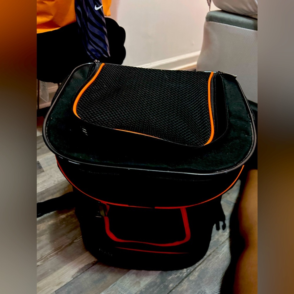 SMALL BACKPACK 🎒 PET CARRIER
